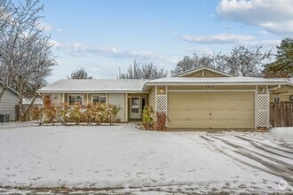 Building Photo - 5858 N Garrett St