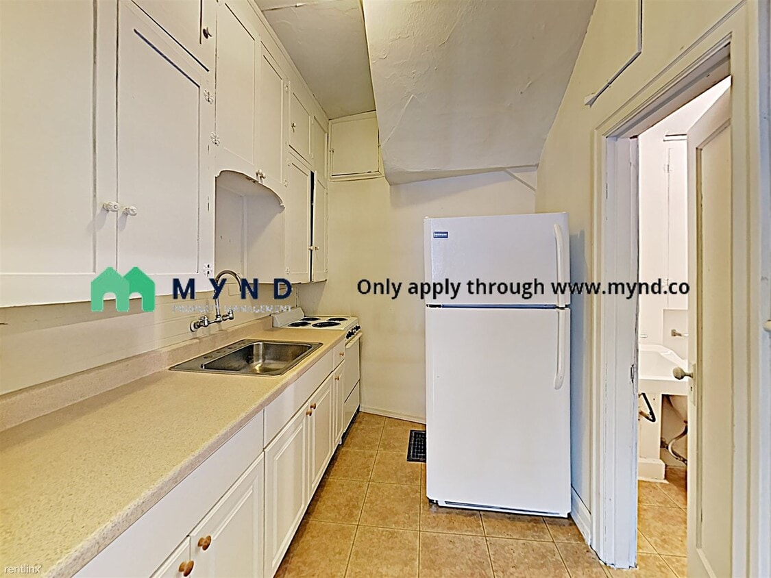 Studio, 1 bath - 317 Union St Apt 5 Apt 5 - Studio, 1 bath  - 317 Union St Apt 5 Apt 5
