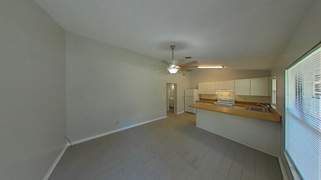 Foto del edificio - Cute and Cozy 1 Bed/1 Bath Apartment