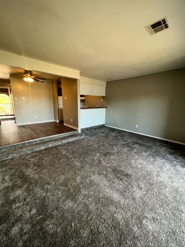 Interior Photo - Kingston Cove Apartments