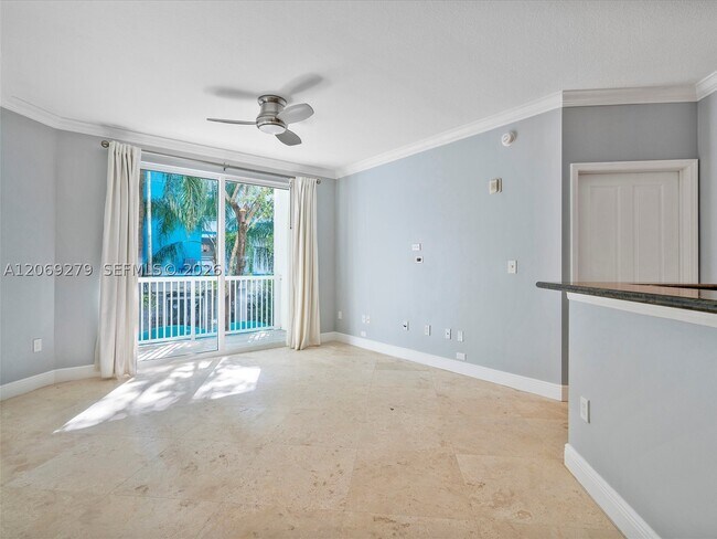 Foto del edificio - 9172 Collins Ave