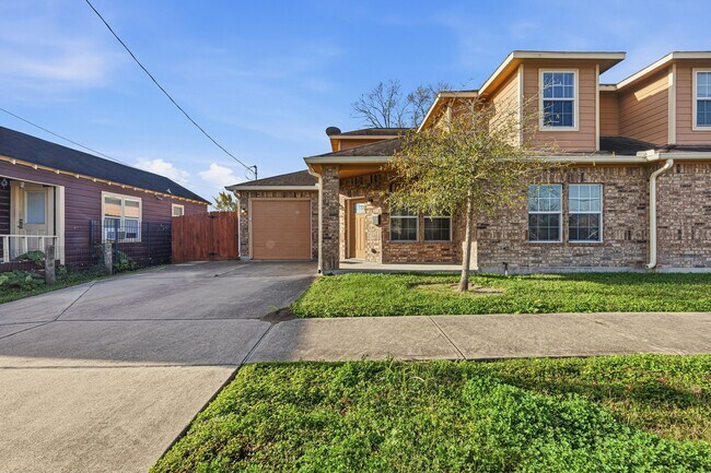 Foto del edificio - 2906 Anita St