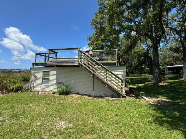 Building Photo - 341 Pitts Bayshore Dr