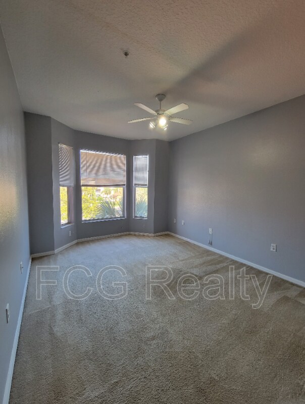 Foto del edificio - 5530 Metrowest Blvd