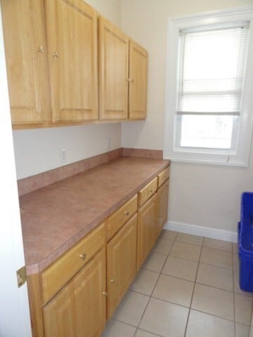 Building Photo - 32 Rockland Ave