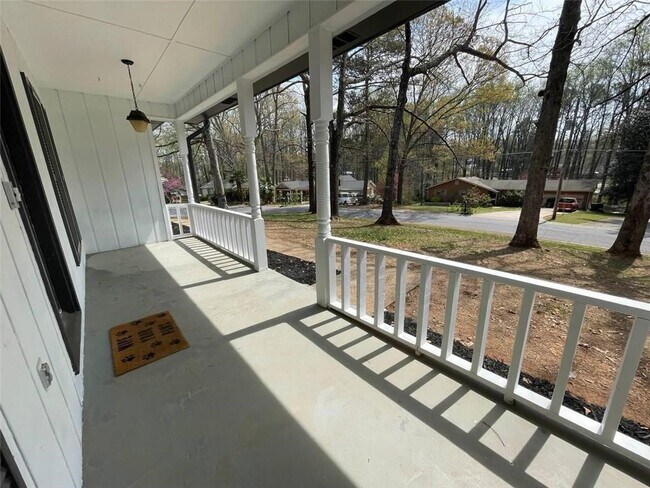 Foto del edificio - 1202 Lafayette Dr SW