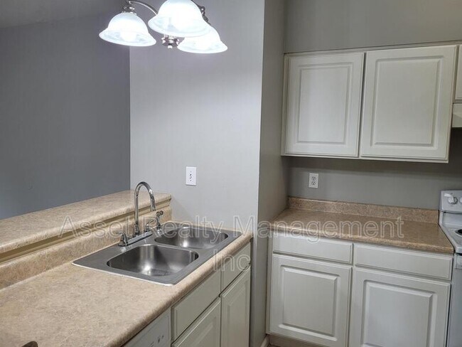 Building Photo - 8122 Elderberry Dr NW