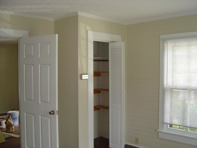 Building Photo - UNCG area 2 BR