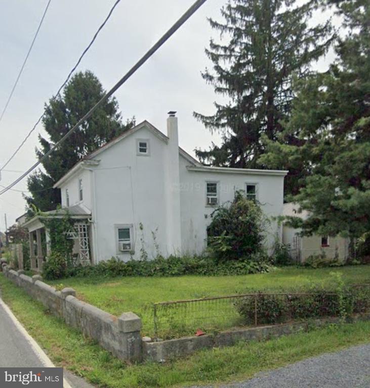 Building Photo - 47 Lyons Rd