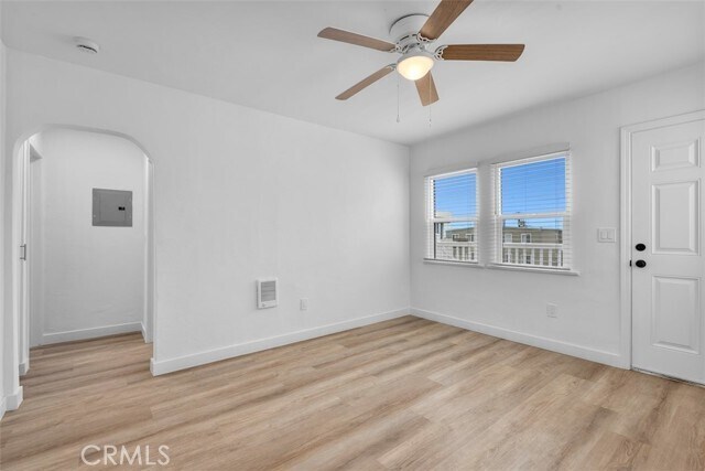 Foto del edificio - 908 Manhattan Ave