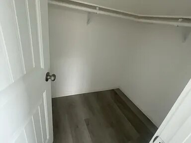 Foto del edificio - 1054 N F St