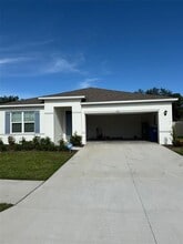 Building Photo - 861 Ambleside Dr