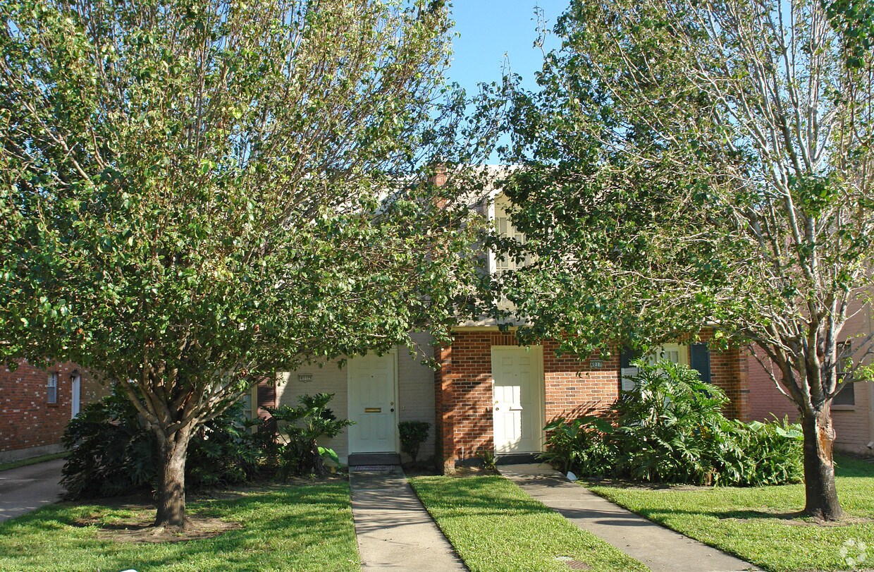 Foto principal - 4017 Georgetown Dr