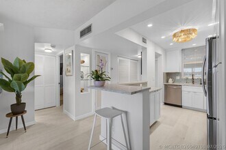 Building Photo - 100 Paradise Harbour Blvd