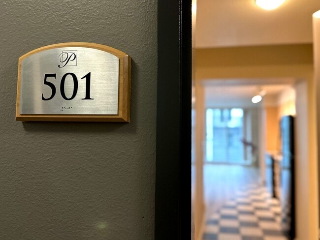 Building Photo - Downtown Bellevue Studio with Balcony, In-Unit Laundry & Amenities