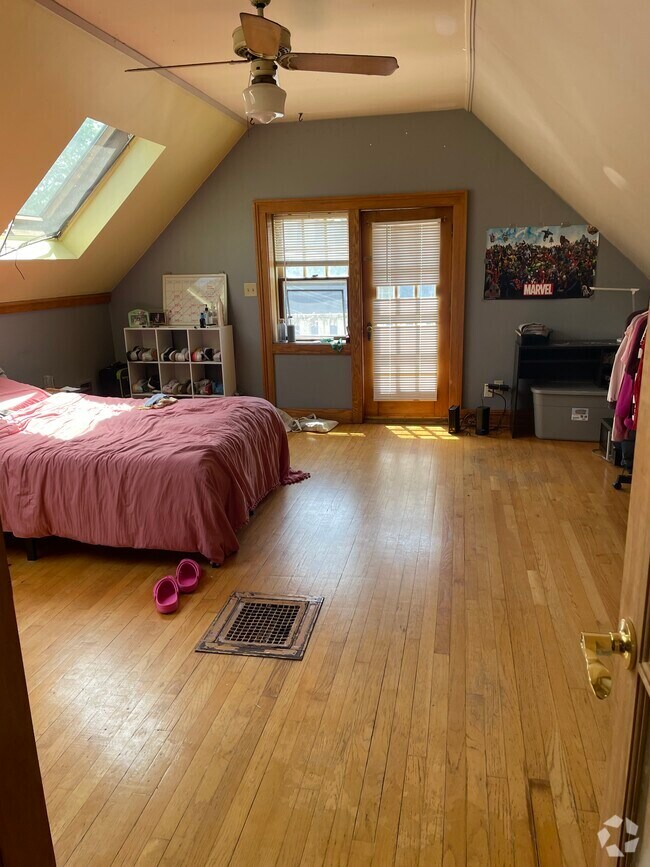 Downer Woods Houses for Rent Milwaukee, WI 3 Homes