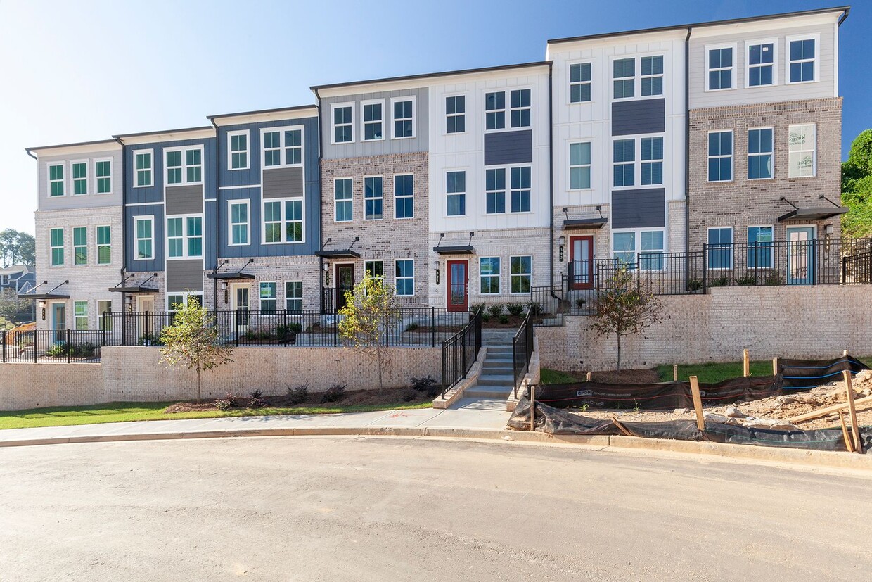 Foto principal - Grant Park Townhome Directly on the Atlant...