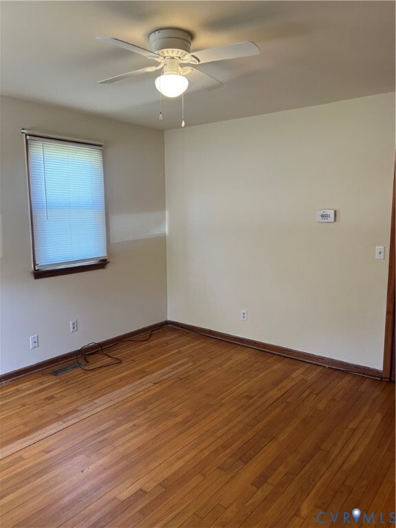 Building Photo - 901 Cedar Level Rd