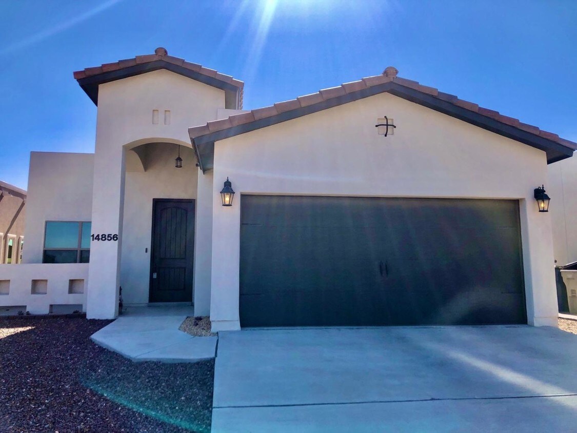14856 Willie Worsley Ave, El Paso, TX 79938 House Rental in El Paso