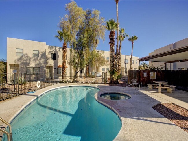 Foto del edificio - 2 Bedroom 2 Bathroom