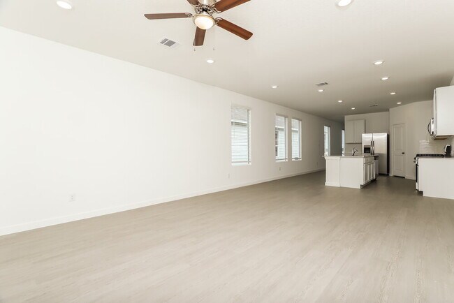 Foto del edificio - 518 Kayden Ct