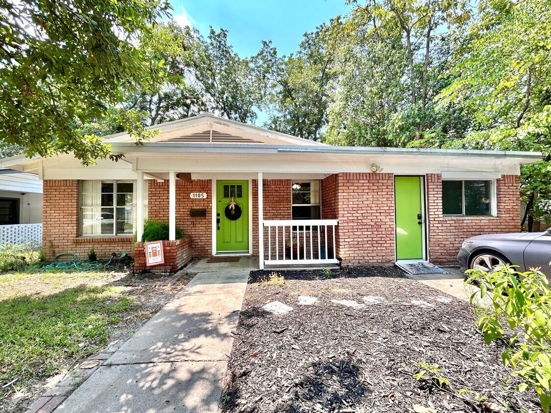 Primary Photo - 3 BR / 2 BA Home for Rent