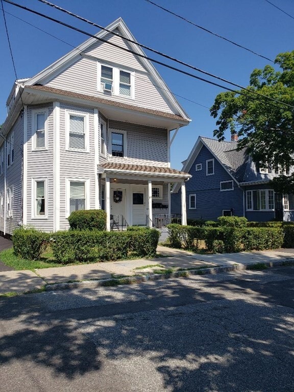 71 Adams St Unit 3, Medford, MA 02155 Room for Rent in Medford, MA