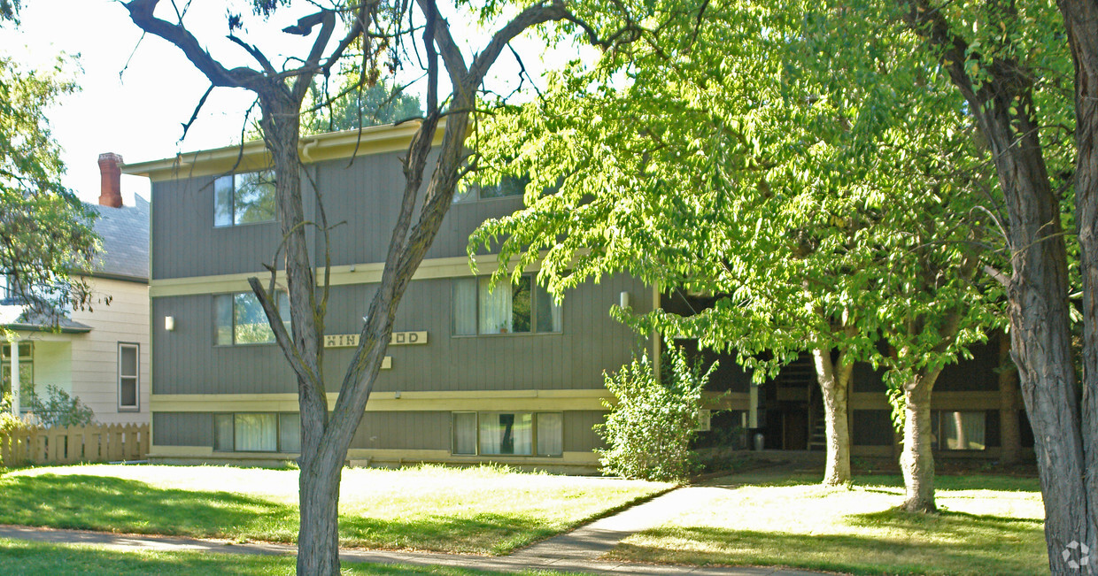 Primary Photo - 511 E Augusta Ave