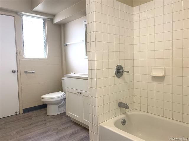 Building Photo - 1438 Liliha St