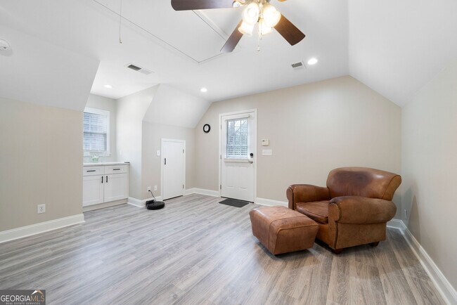 Foto del edificio - 51 Old Mountain Rd NW