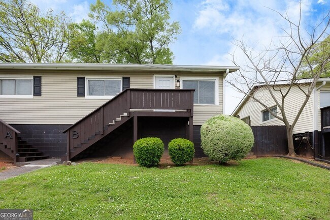 Foto del edificio - 1040 Herndon St NW
