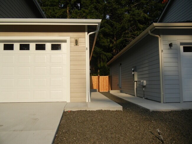 Foto del edificio - 6908 Liberty Ln