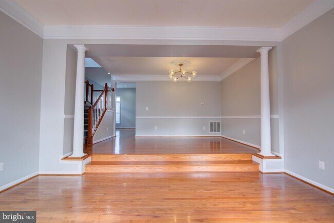 Building Photo - 25130 Cutgrass Terrace