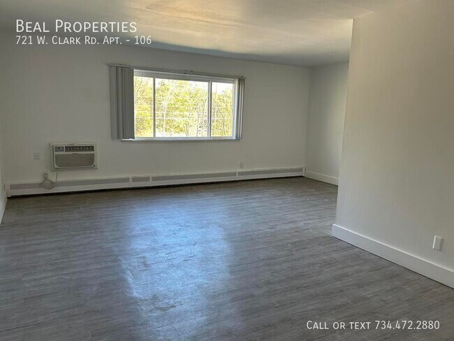 Foto del edificio - 721 W Clark Rd