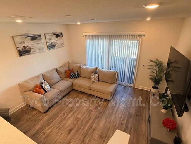 Foto del edificio - 2052 Vela Ln