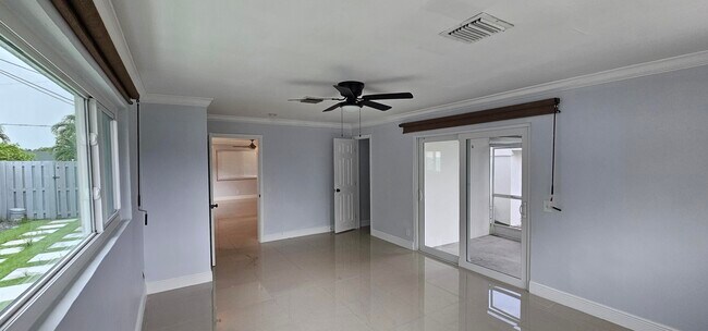 Foto del edificio - 1308 NW 2nd St