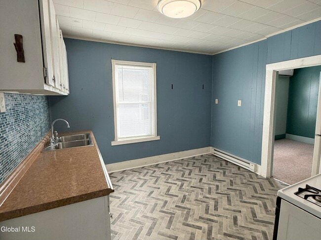 Foto del edificio - 7 Micklas St