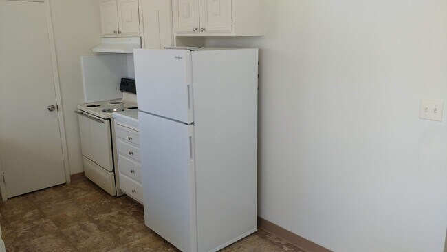 Foto del edificio - 2813-2819 N. West Ave 4-Plex - 611