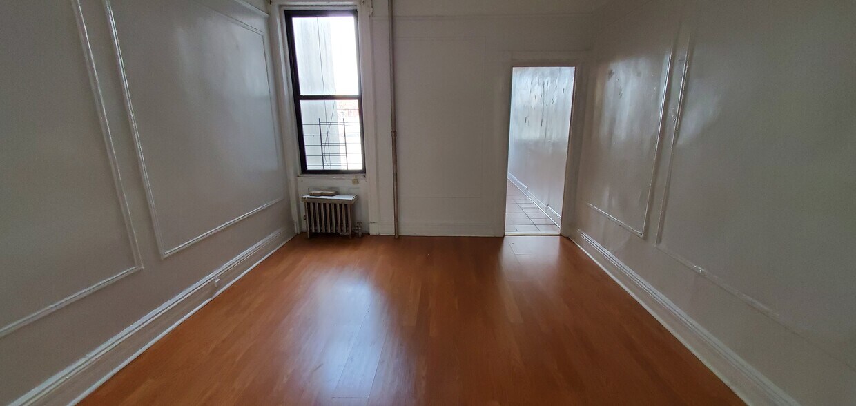 Foto del edificio - 729 Monroe St