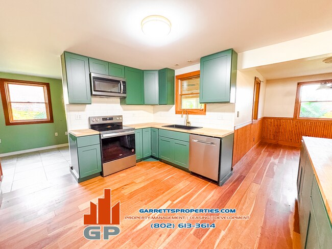 Foto del edificio - 175 Palmer Ct