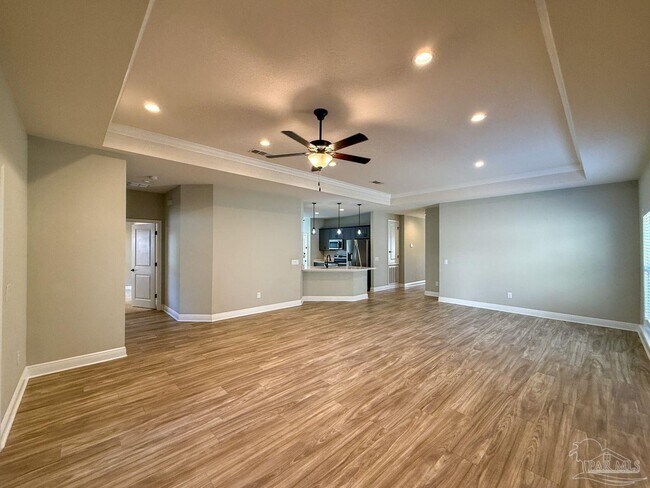 Foto del edificio - 3916 Fielding Ct