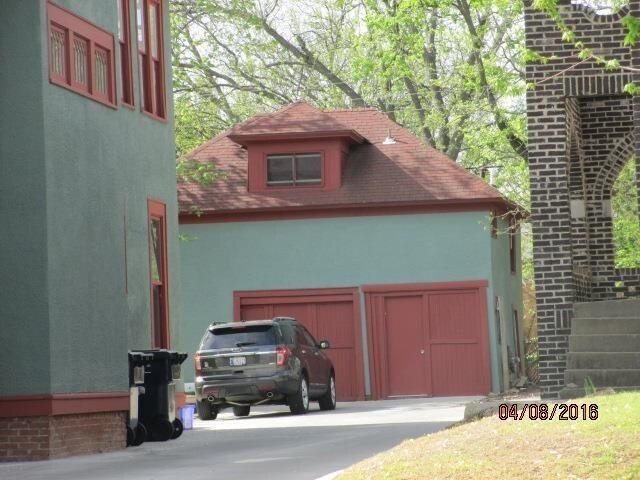 Primary Photo - 616 NW 17th St