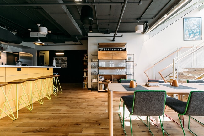 Photo - 2221 S Clark St Apartments