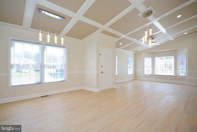 Building Photo - 2501 Eastern Point Ct