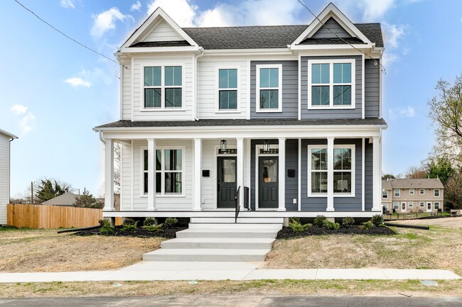 Foto del edificio - BRAND NEW 3 Bedroom 2.5 Bath Homes Availab...