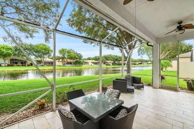 Foto del edificio - 12196 Landrum Way