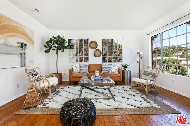 Foto del edificio - 1811 W Silver Lake Dr