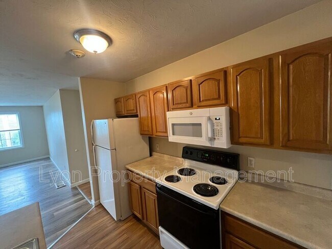 Foto del edificio - 79 Cottage St.