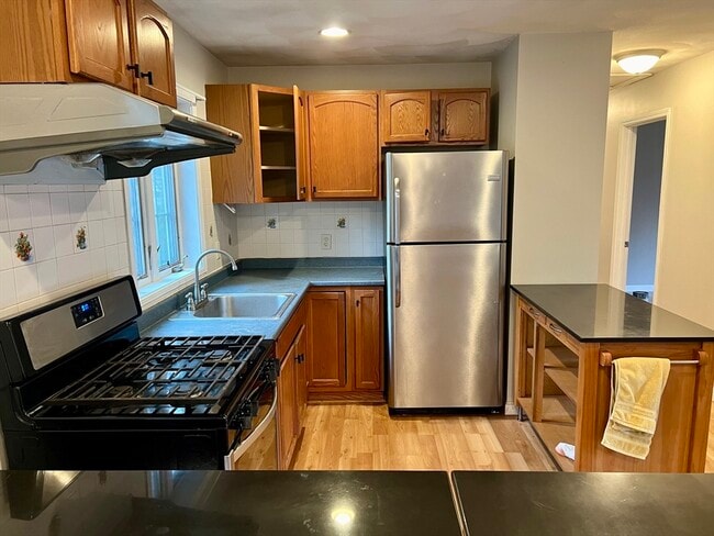 Foto del edificio - 42 Crescent Ln