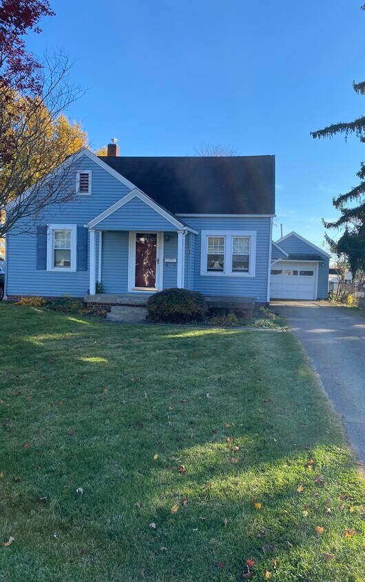 24 Clifton Ave, Mansfield, OH 44907 House Rental in Mansfield, OH